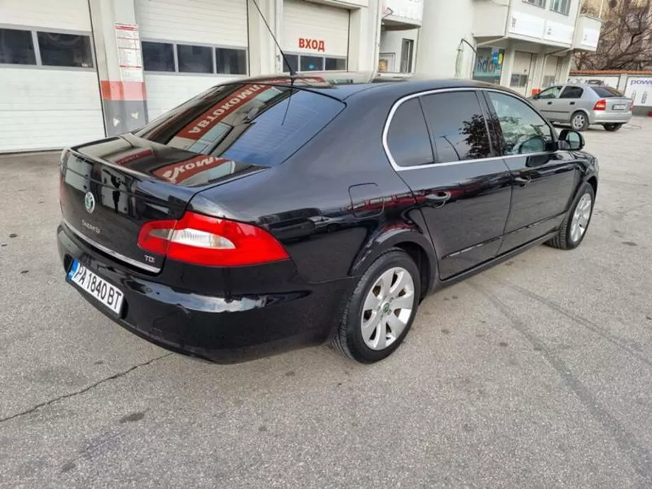 ID:1146 - SKODA SUPERB