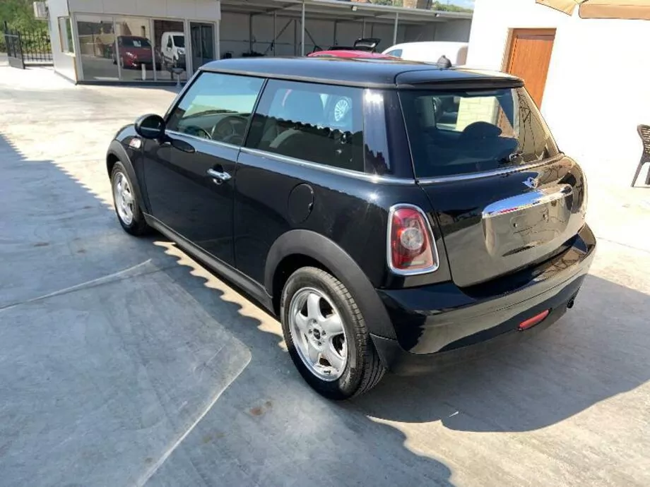 ID:1181 - MINI COOPER