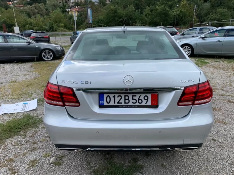 ID:1203 - MERCEDES-BENZ E 250