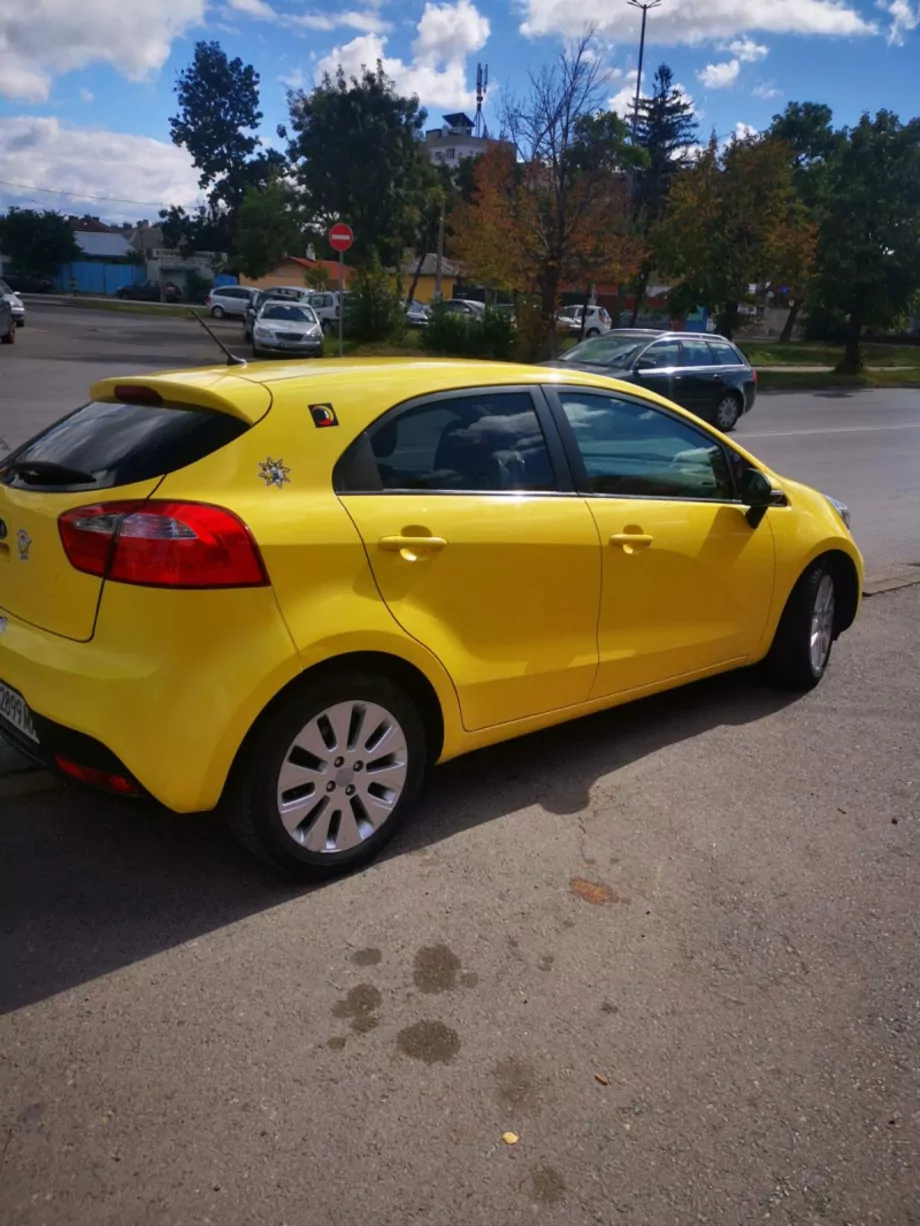 ID:1210 - KIA RIO