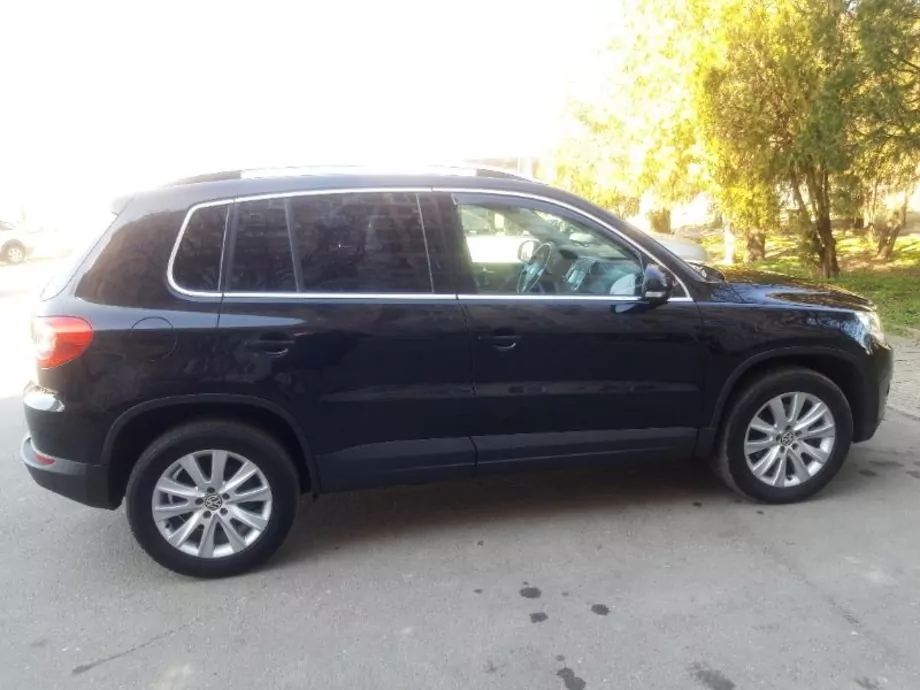 ID:1213 - VOLKSWAGEN TIGUAN