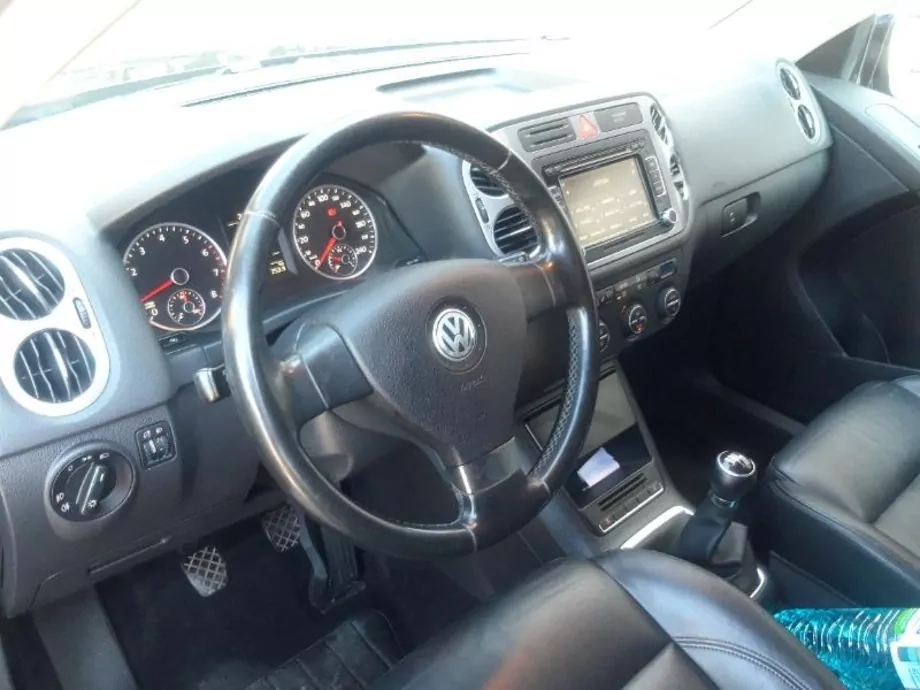 ID:1213 - VOLKSWAGEN TIGUAN