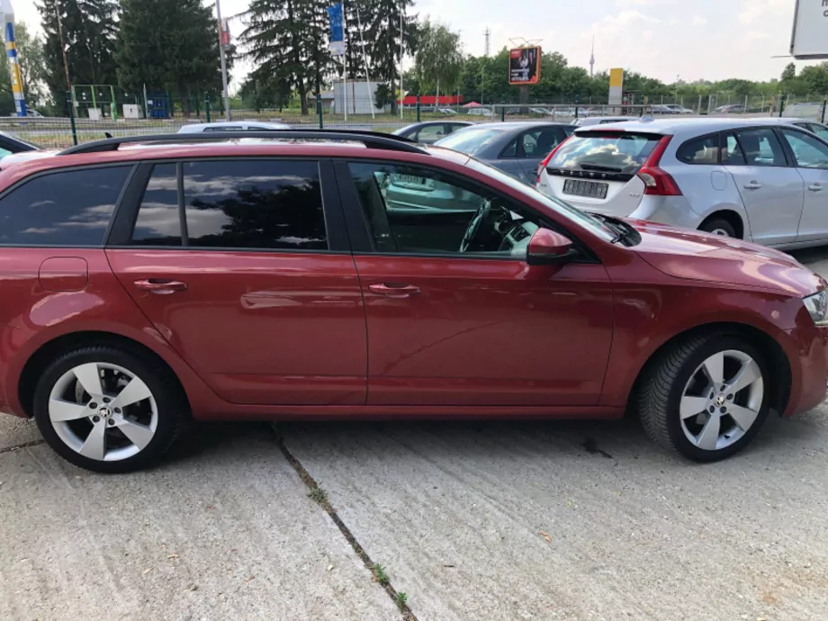 ID:1222 - SKODA OCTAVIA