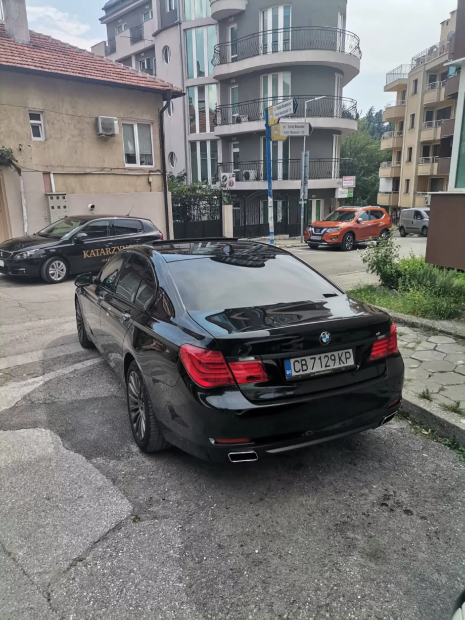 ID:1230 - BMW 730