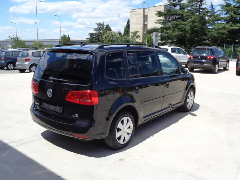 ID:1236 - VOLKSWAGEN TOURAN