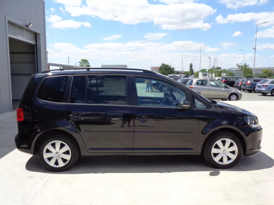 ID:1236 - VOLKSWAGEN TOURAN