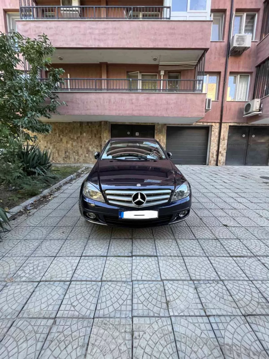 ID:1239 - MERCEDES-BENZ C 320