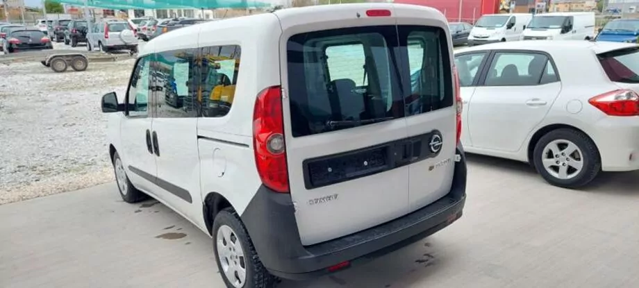 ID:1251 - OPEL COMBO