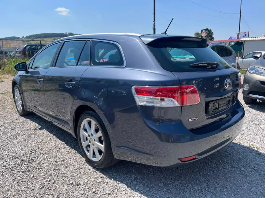 ID:1263 - TOYOTA AVENSIS