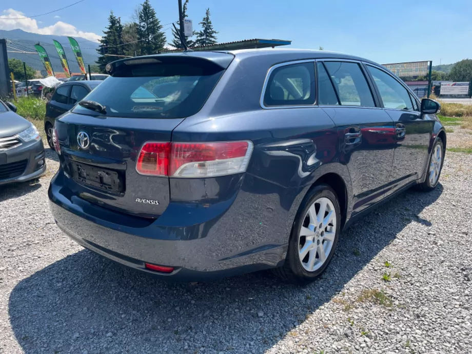 ID:1263 - TOYOTA AVENSIS