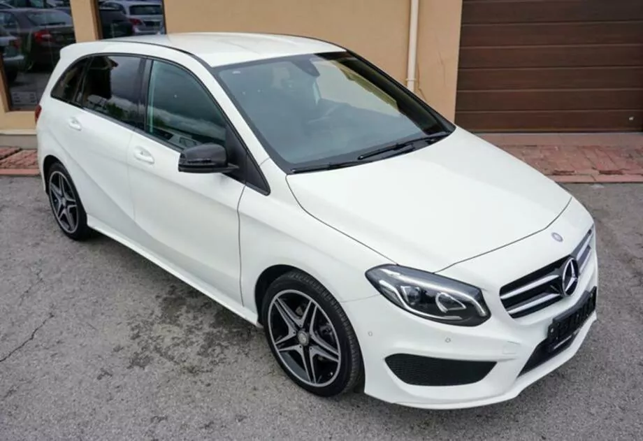 ID:1277 - MERCEDES-BENZ B 180