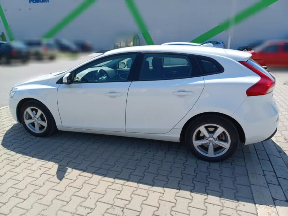 ID:1290 - VOLVO V40