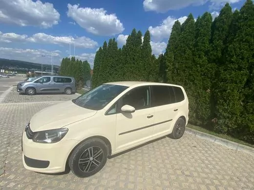 ОБЯВА №1295 за VOLKSWAGEN TOURAN