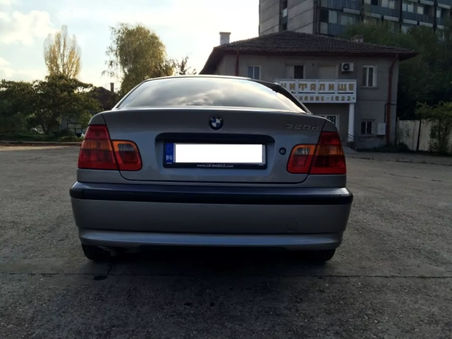 ID:1298 - BMW 320