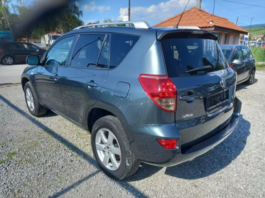 ID:1305 - TOYOTA RAV4