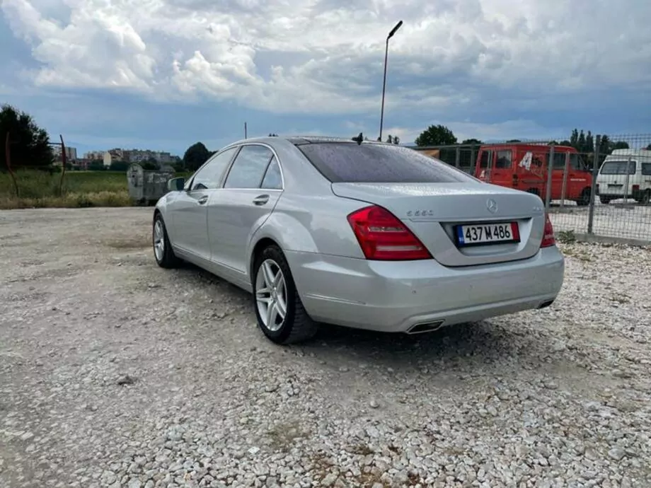 ID:1320 - MERCEDES-BENZ S 550