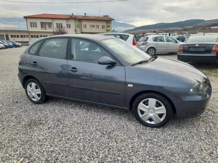 ID:1329 - SEAT IBIZA