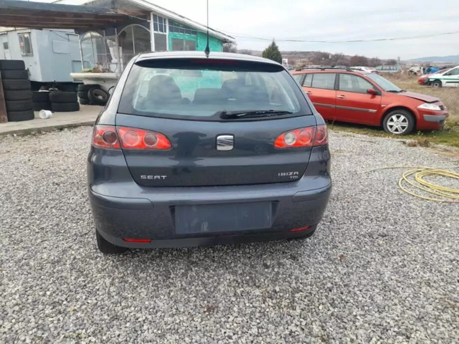 ID:1329 - SEAT IBIZA