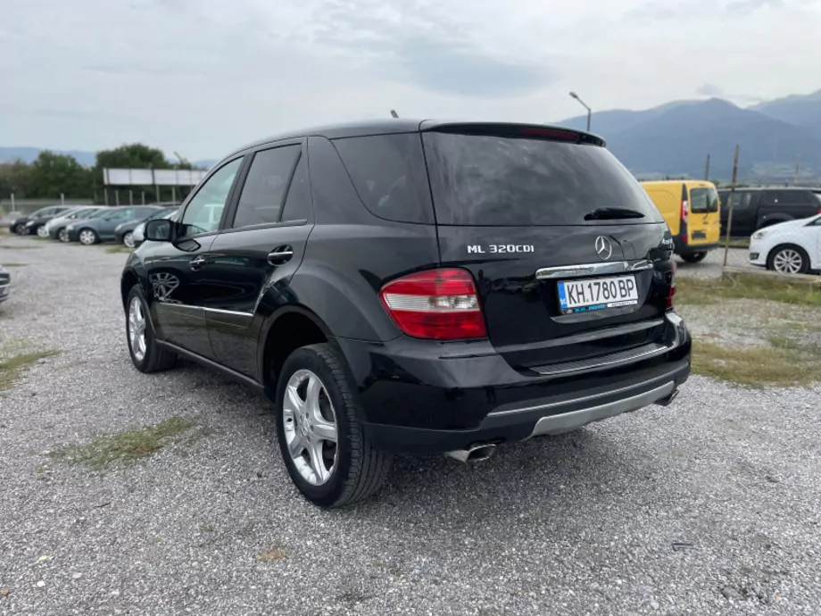 ID:1330 - MERCEDES-BENZ ML 320