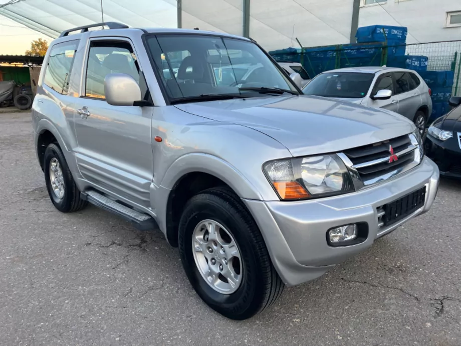 ID:1362 - MITSUBISHI PAJERO