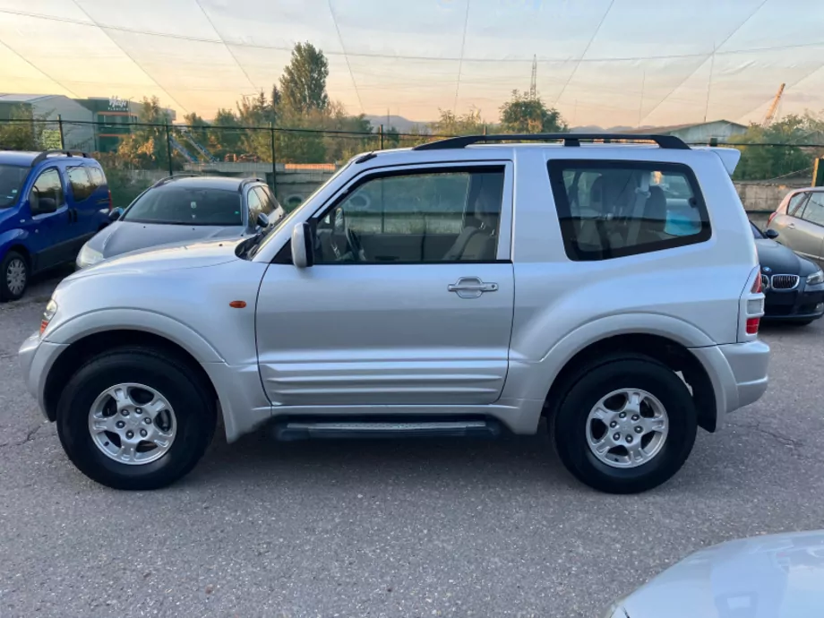 ID:1362 - MITSUBISHI PAJERO