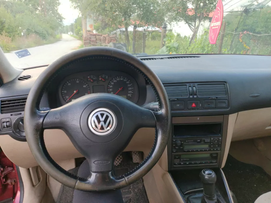 ID:1366 - VOLKSWAGEN BORA