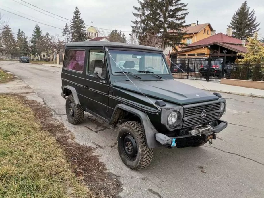 ID:1382 - MERCEDES-BENZ G 300