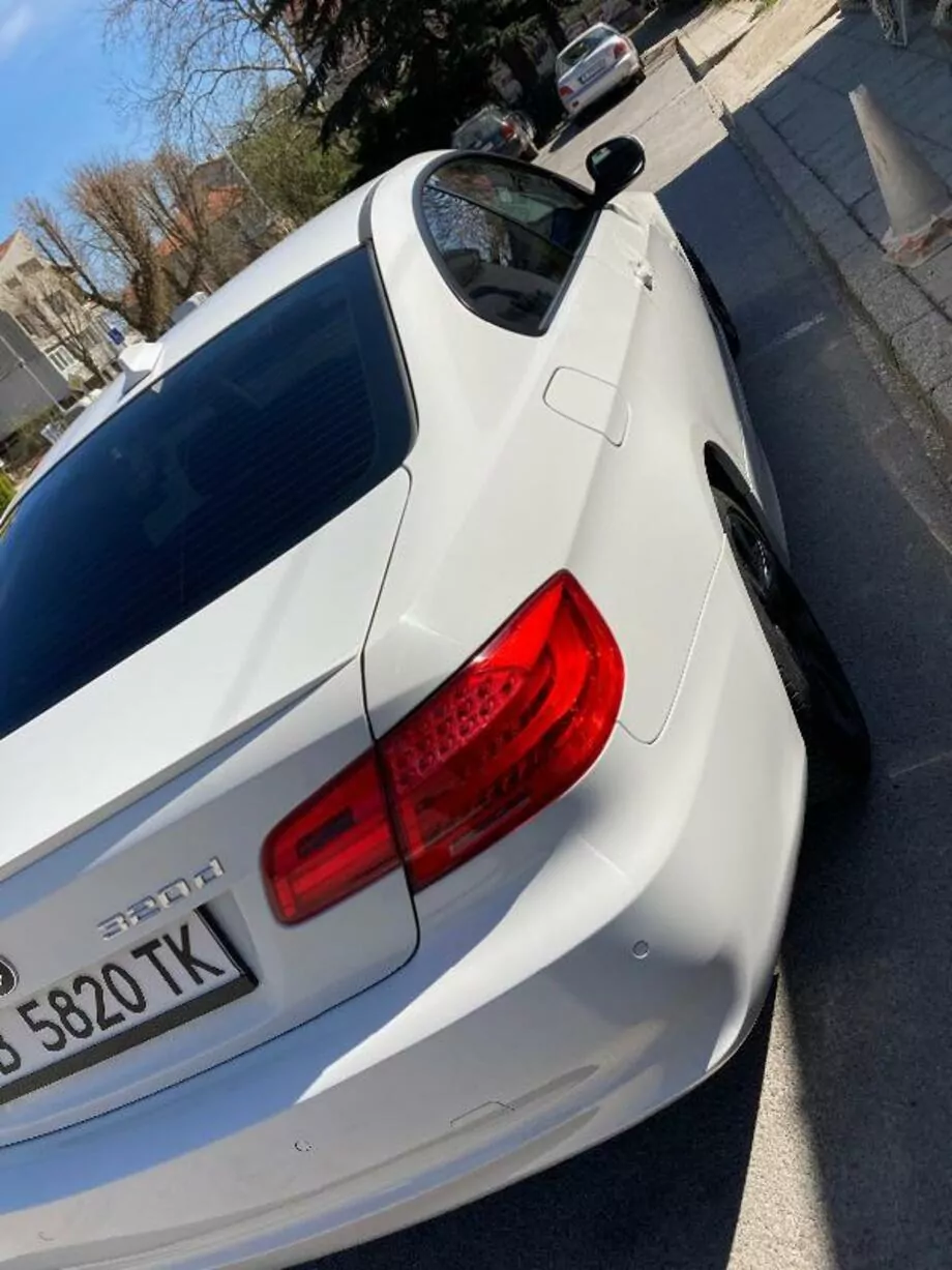 ID:1384 - BMW 320