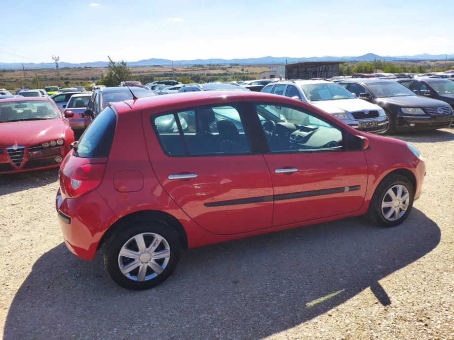 ID:1389 - RENAULT CLIO