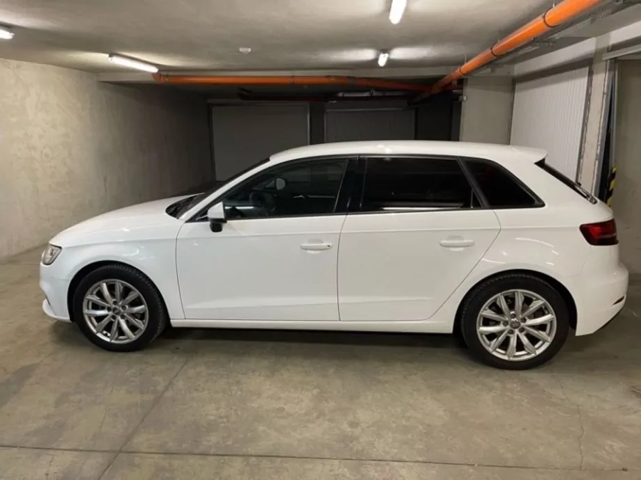 ID:1391 - AUDI A3