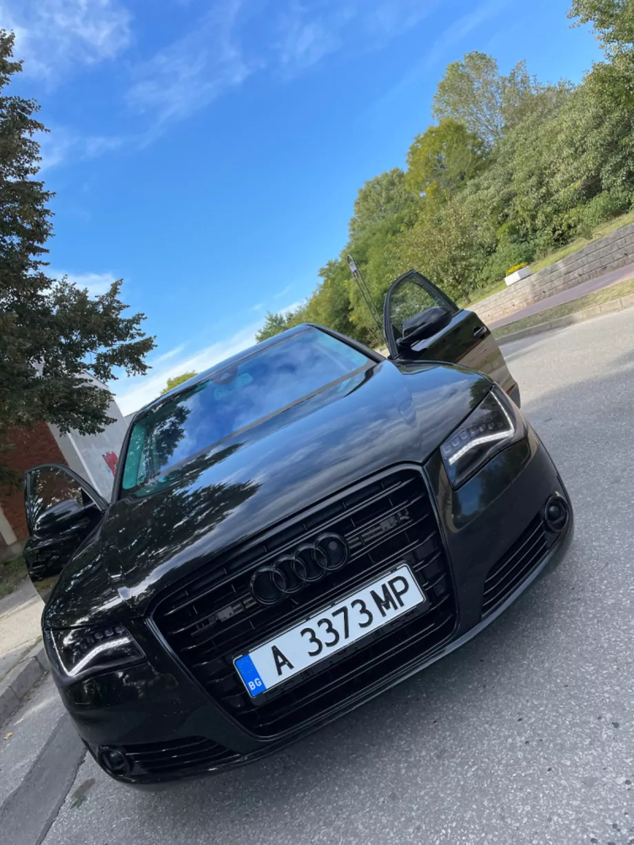 ID:1392 - AUDI A8