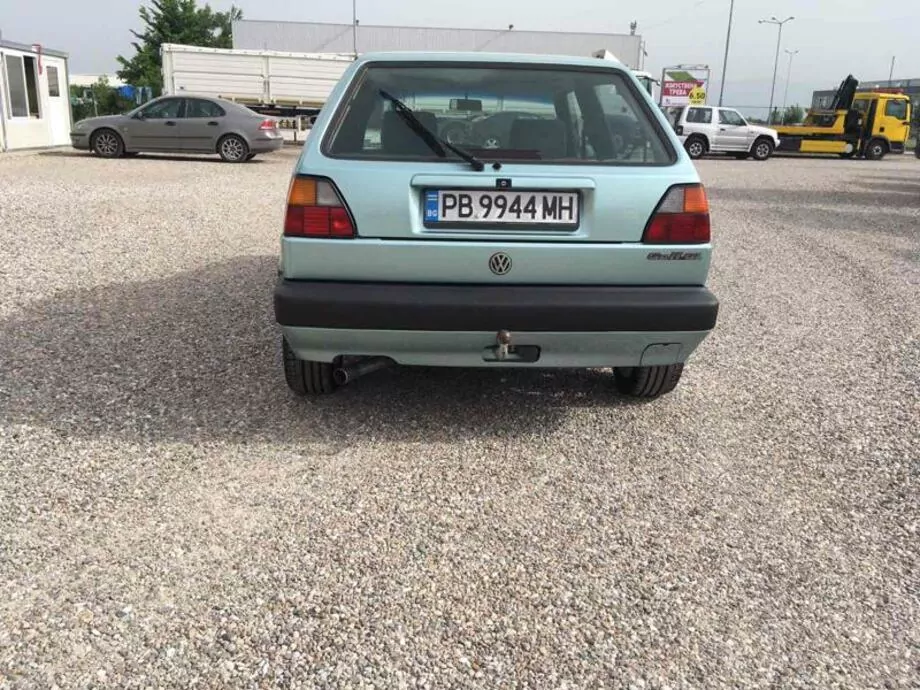 ID:1405 - VOLKSWAGEN GOLF