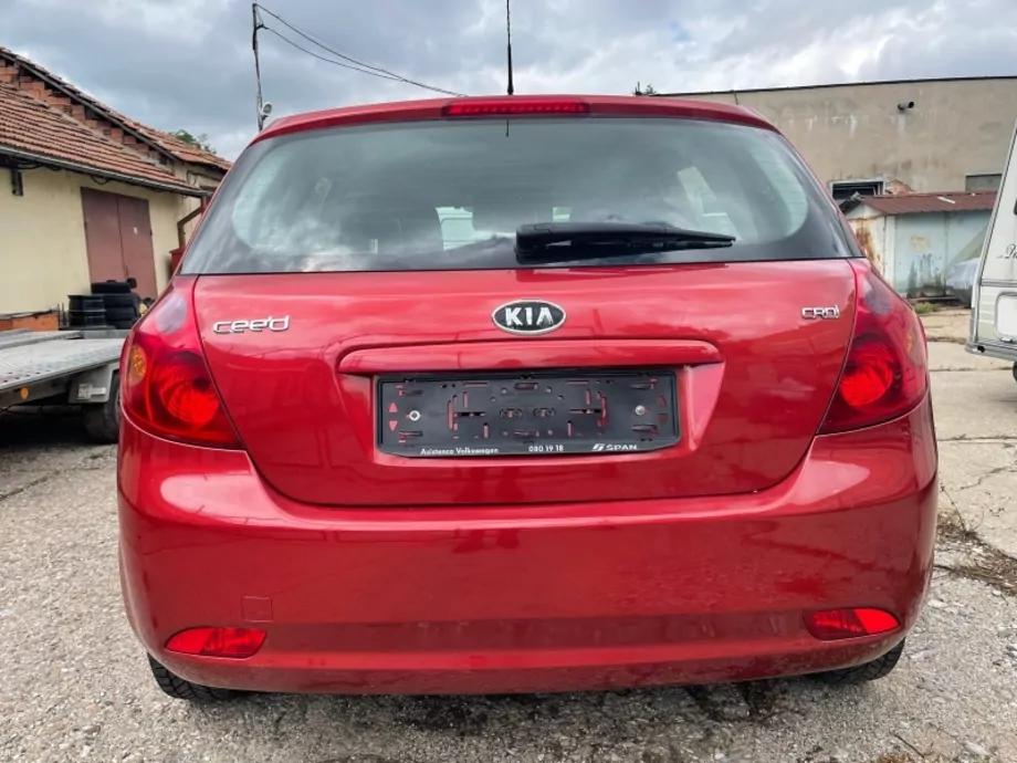 ID:1422 - KIA CEED