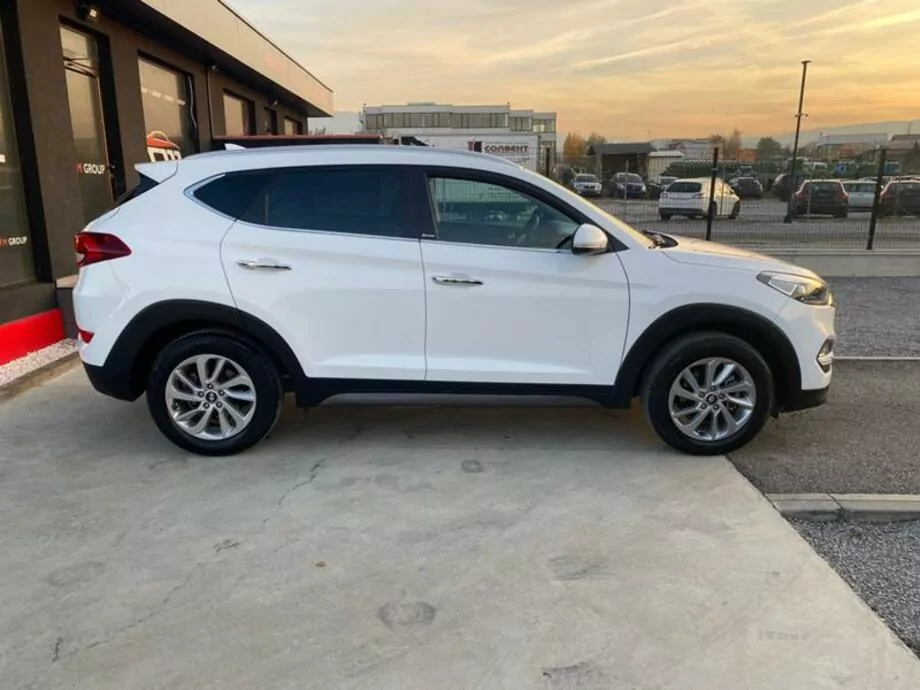 ID:1439 - HYUNDAI TUCSON