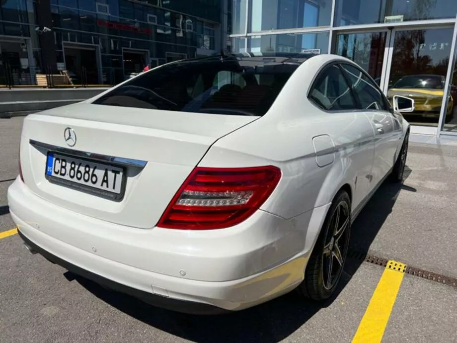 ID:1446 - MERCEDES-BENZ C 220