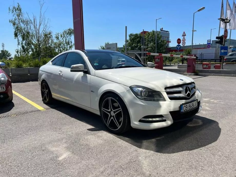 ID:1446 - MERCEDES-BENZ C 220