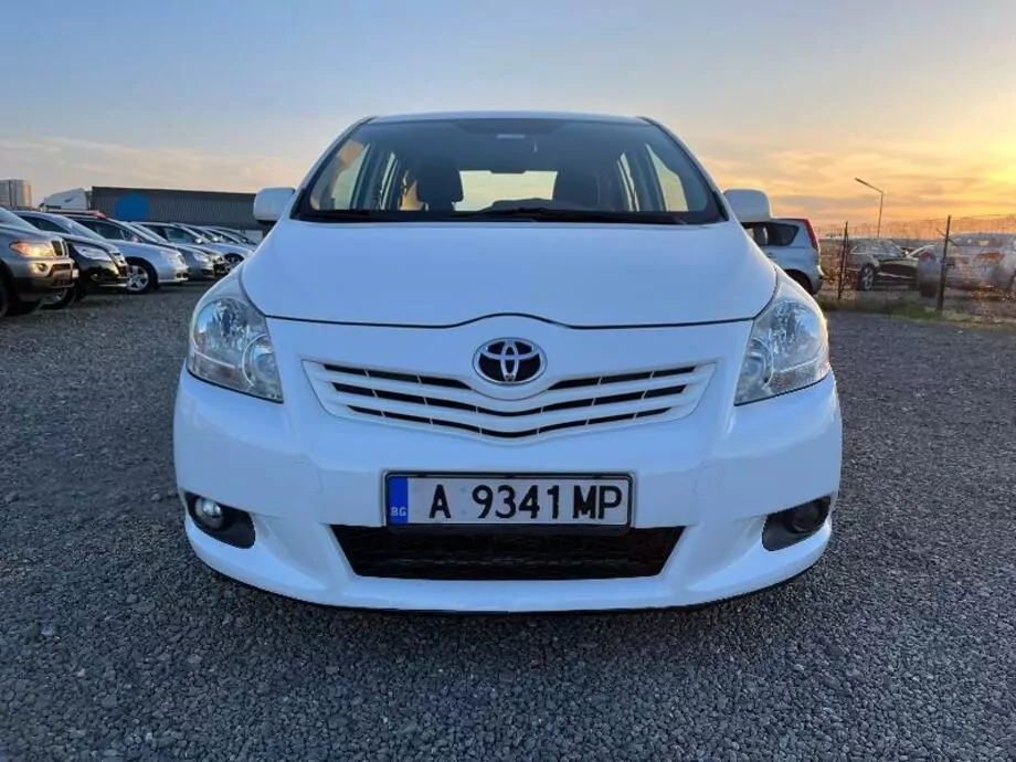 ID:1448 - TOYOTA COROLLA VERSO