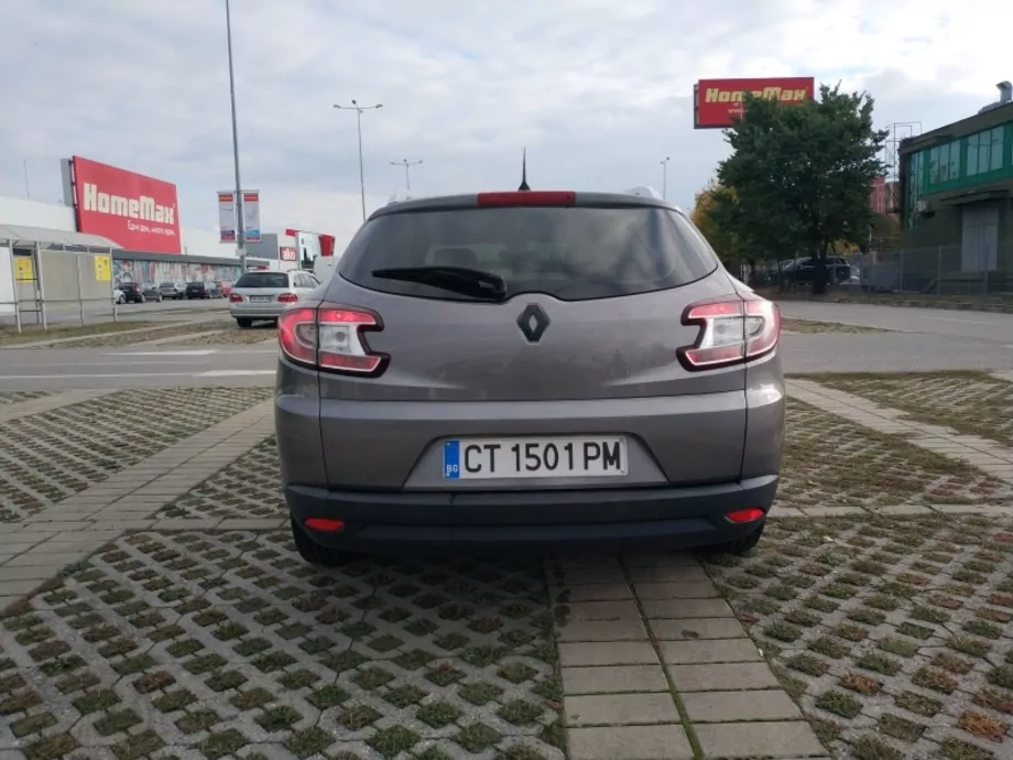 ID:1475 - RENAULT 1510