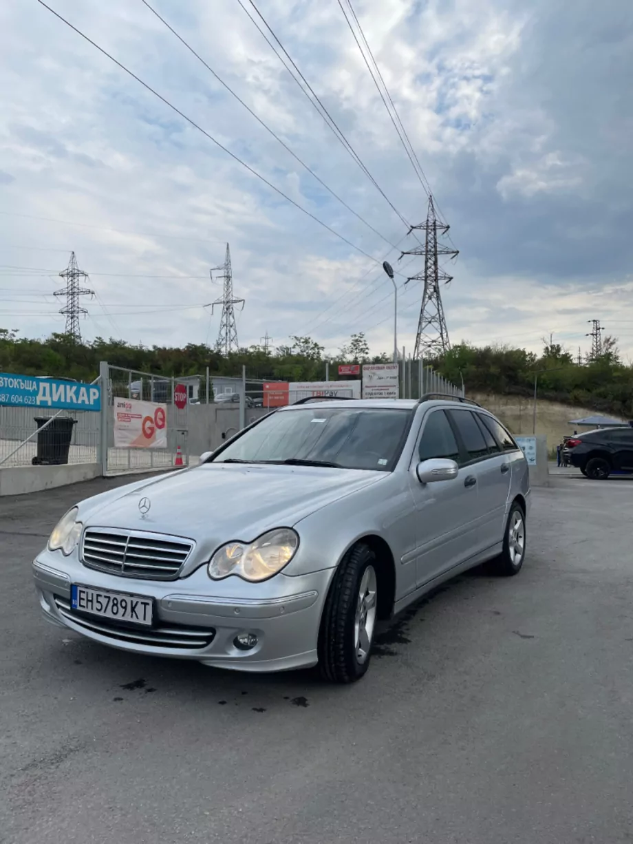 ID:1513 - MERCEDES-BENZ C 220