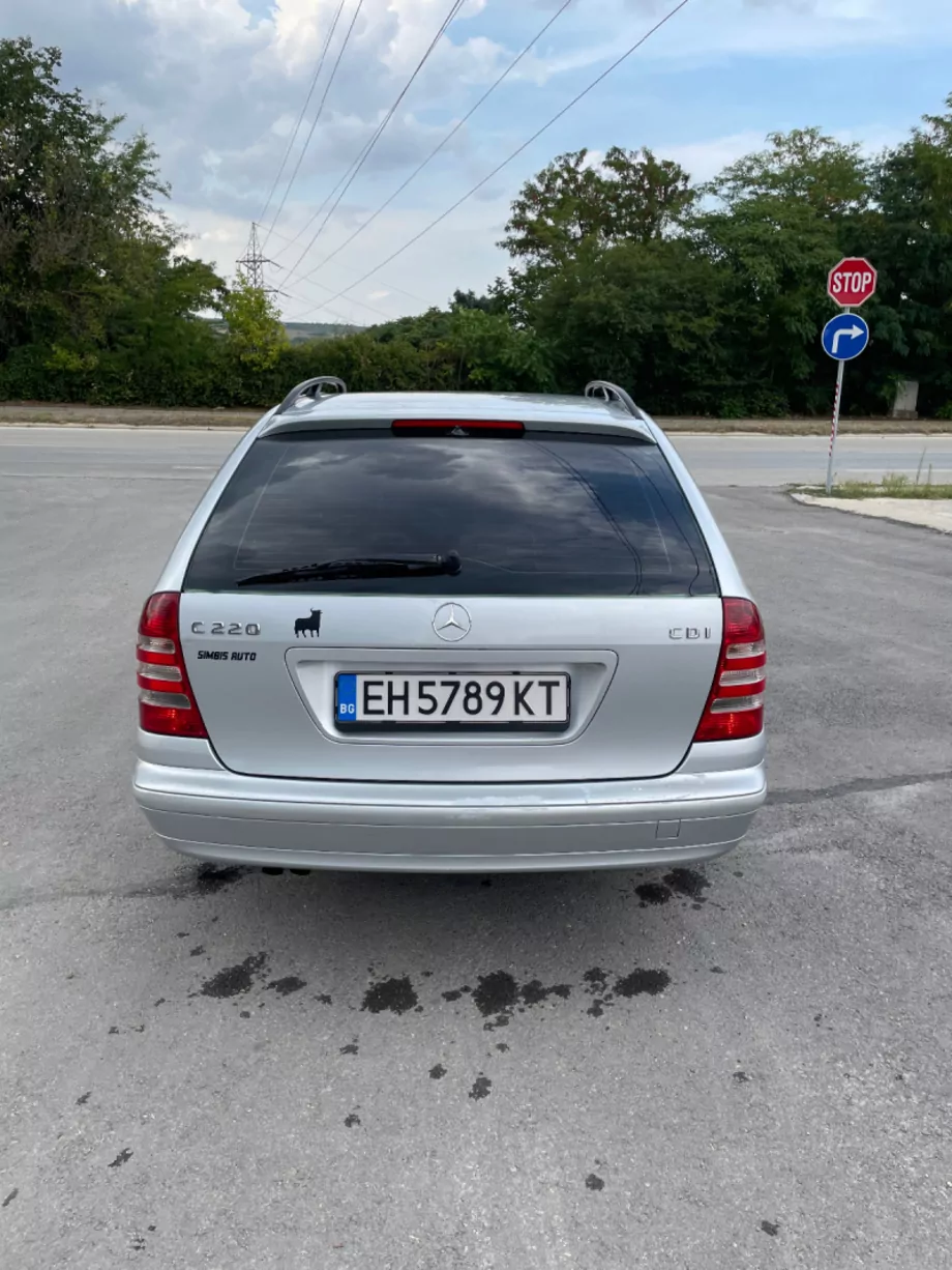 ID:1513 - MERCEDES-BENZ C 220