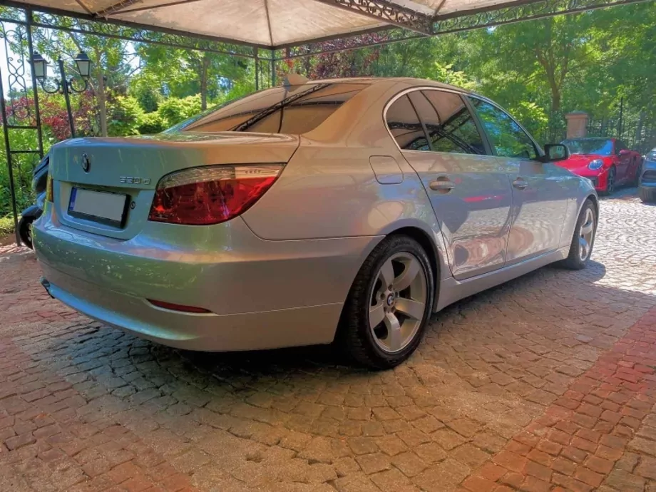 ID:1520 - BMW 530