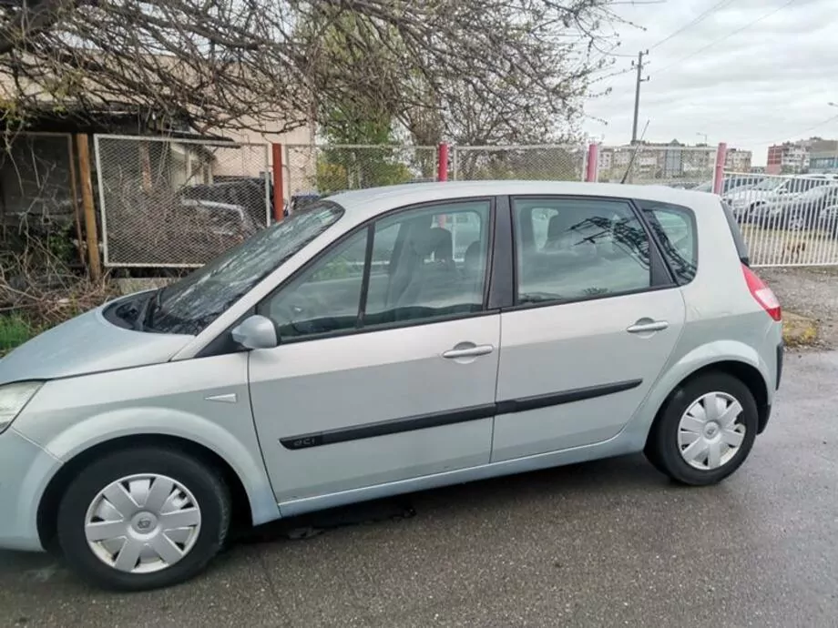 ID:1521 - RENAULT GRAND SCENIC