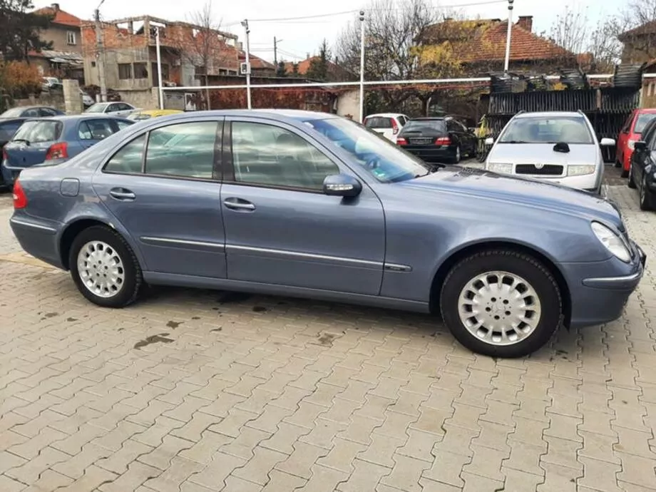 ID:1522 - MERCEDES-BENZ E 320