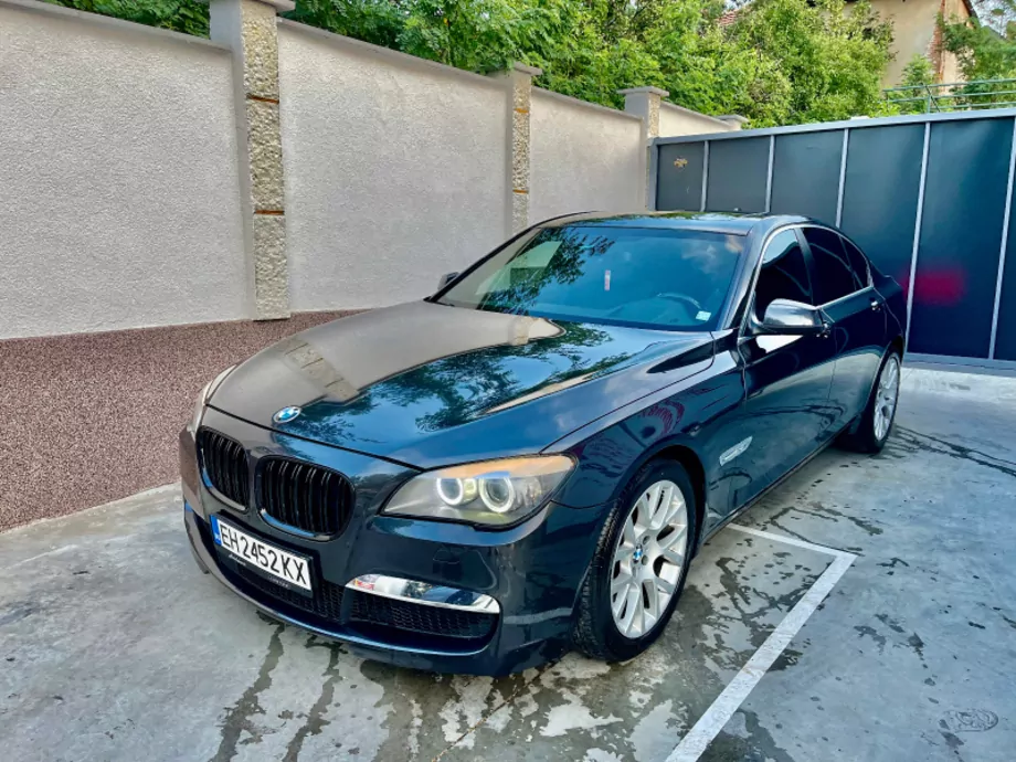 ID:1524 - BMW 740