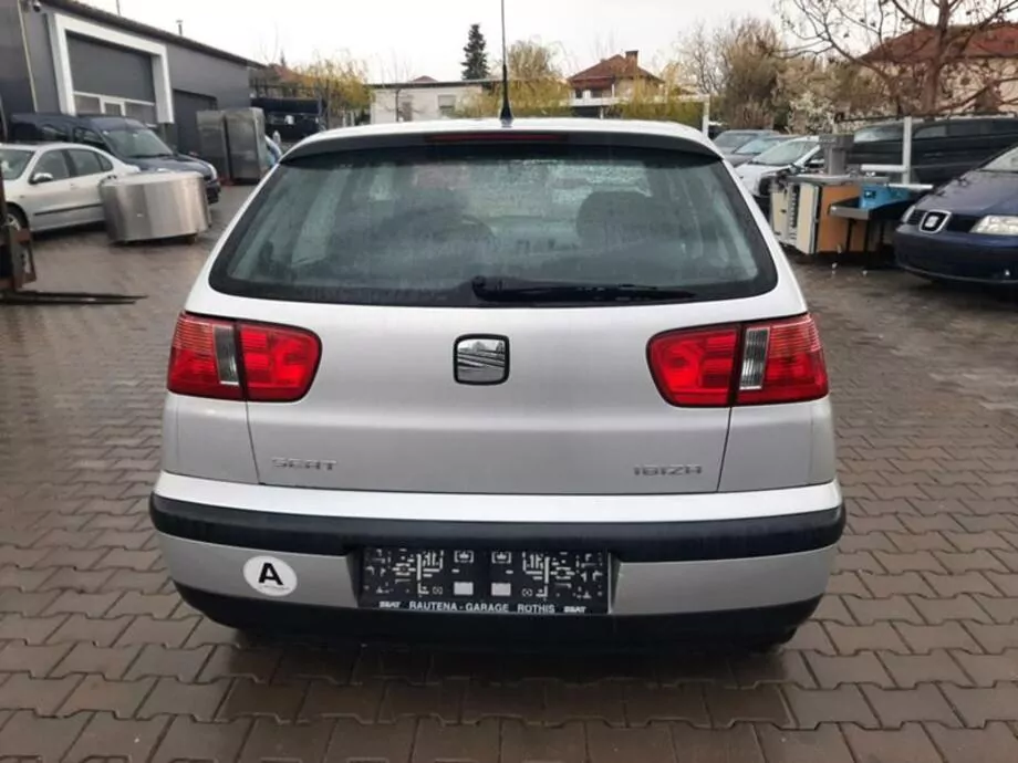 ID:1530 - SEAT IBIZA