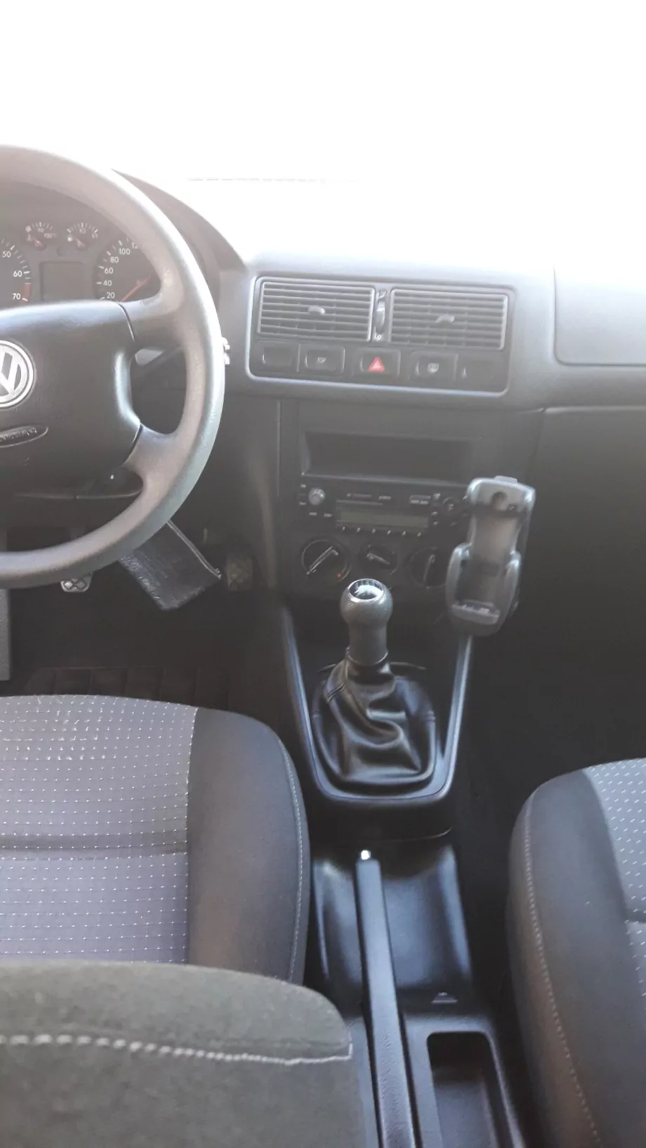 ID:1540 - VOLKSWAGEN GOLF