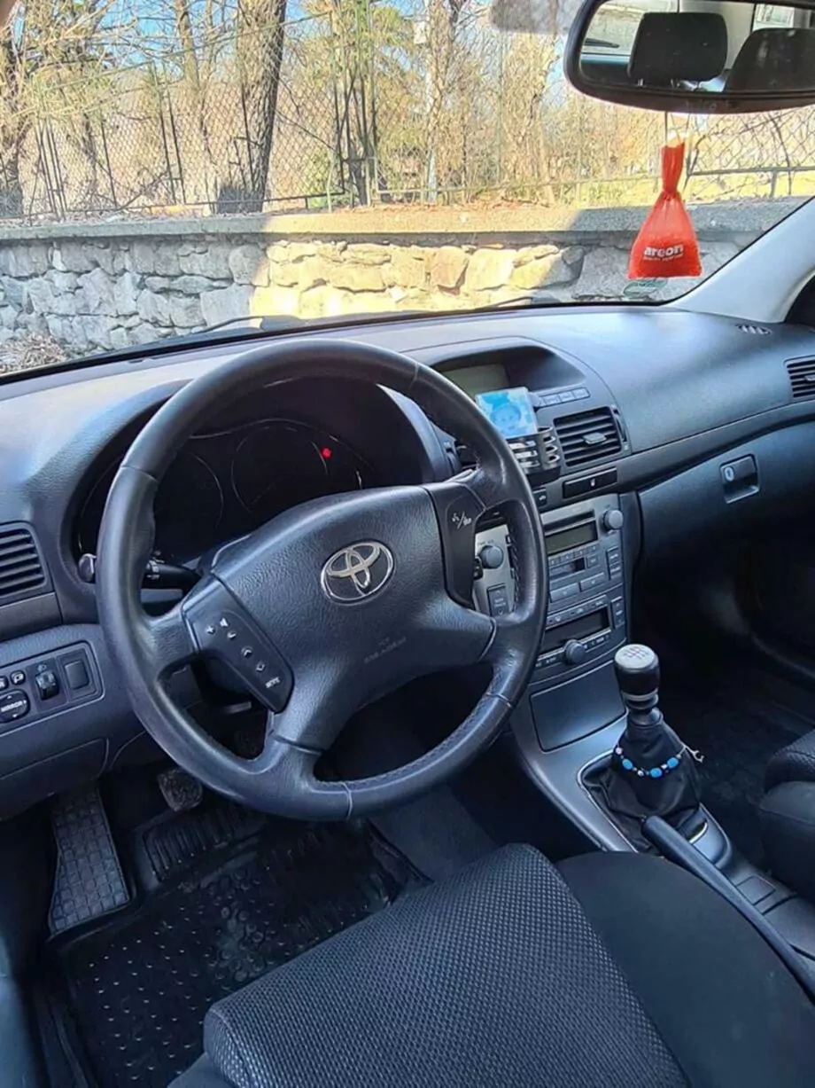 ID:1544 - TOYOTA AVENSIS