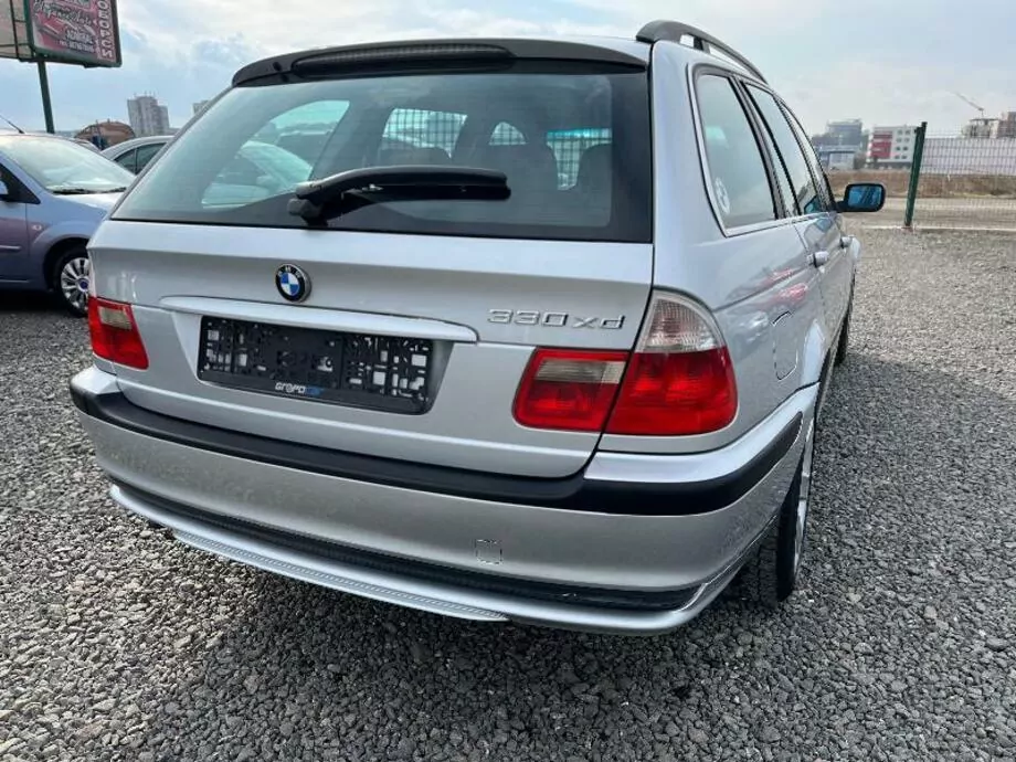 ID:1552 - BMW 330