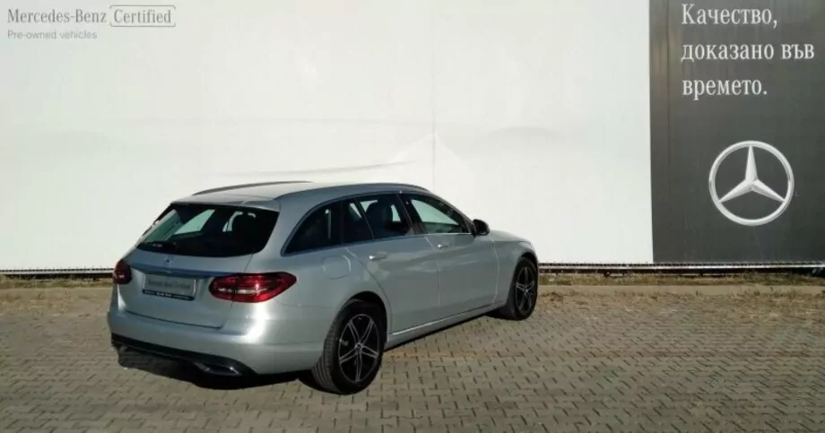 ID:1553 - MERCEDES-BENZ C 220