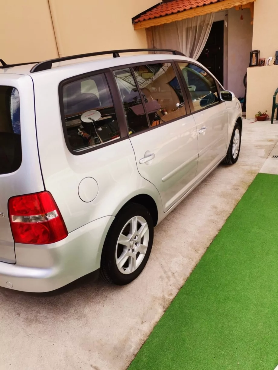 ID:1554 - VOLKSWAGEN TOURAN